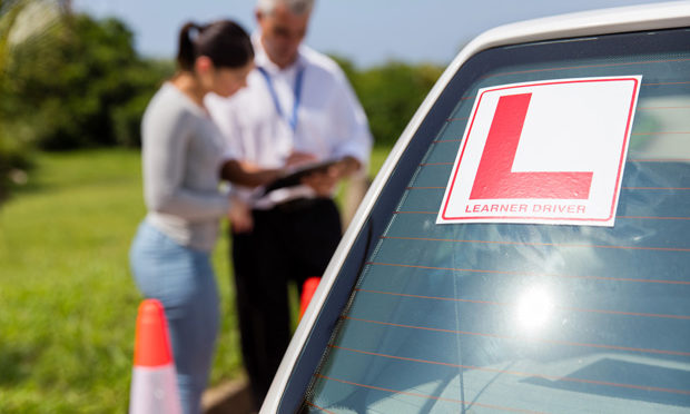 AA-urges-parents-to-be-selective-when-deciding-on-driving-schools-for-learner-drivers_istock