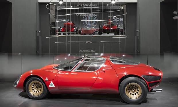 Alfa-Romeo-celebrates-the-50th-birthday-of-the-legendary-33-Stradale
