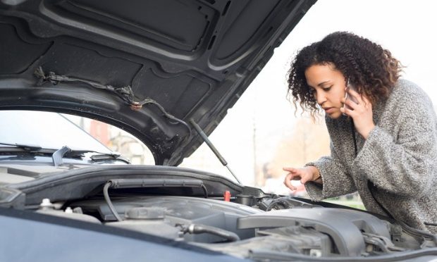 Don't be fooled when getting your car serviced_istock