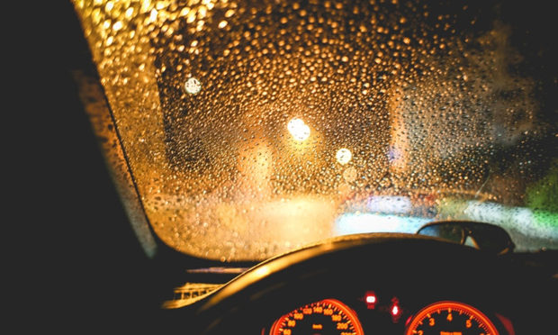 Driving-tips-first-rains_istock