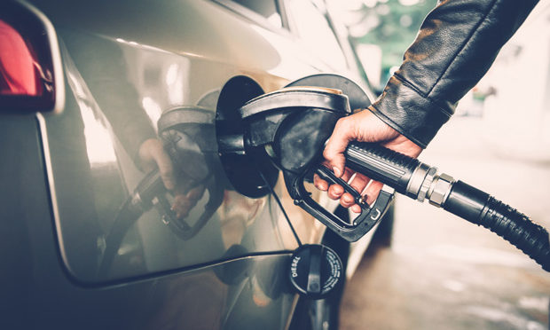 Fuel-Saving-Myths-That-Too-Many-People-Believe_istock