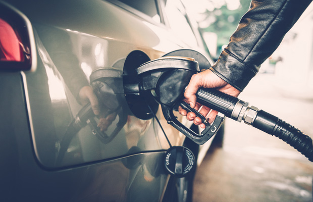 Fuel-Saving-Myths-That-Too-Many-People-Believe_istock