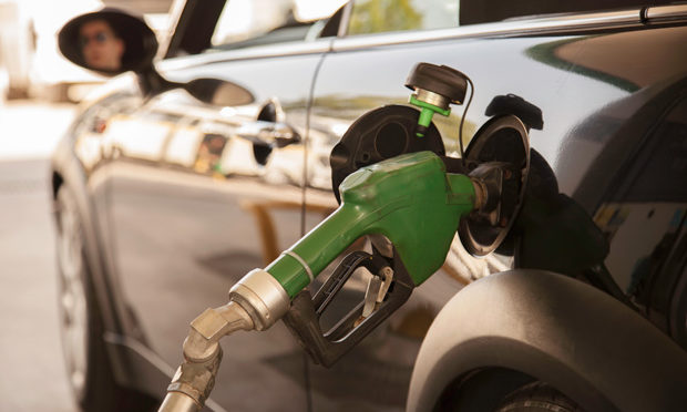 Fuel-up-on-oil-rand-rollercoaster_istock