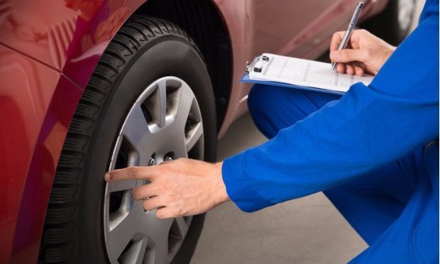 Holiday makers urged to get their cars checked before going on road trips_istock