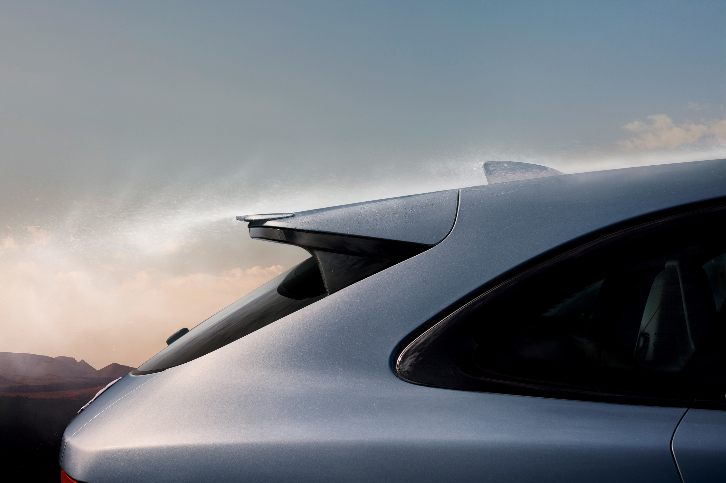 Jaguar F-Pace SVR aerodynamics | performance SVR