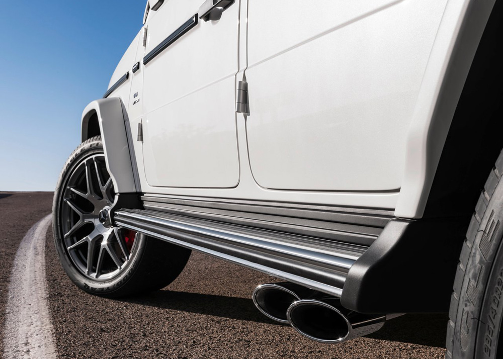 Mercedes Benz G 63 AMG twin pipes