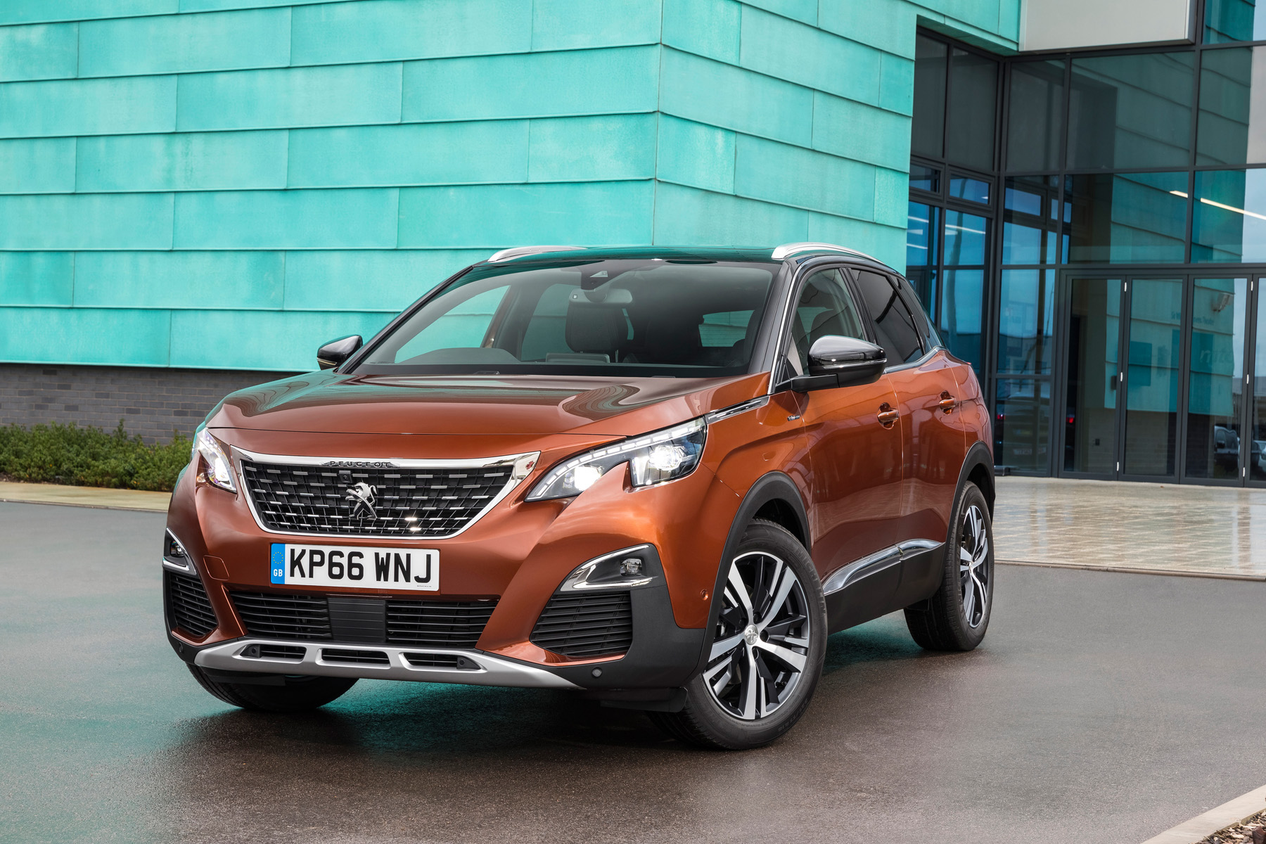 Car Review  New Peugeot 3008 SUV  Women on Wheels