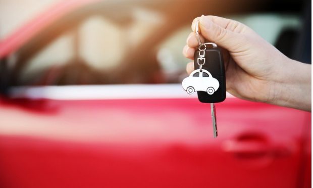 Pre-owned vehicles with new car benefits_istock