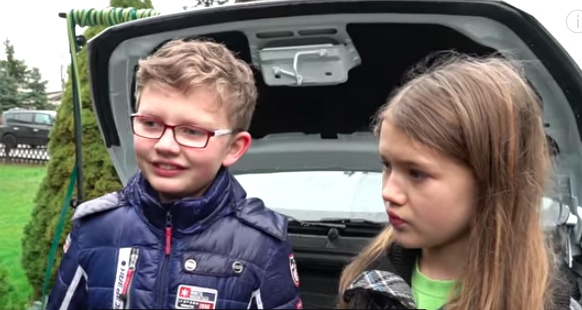 World Water Day: Clever kids come up with way to keep windscreen clean