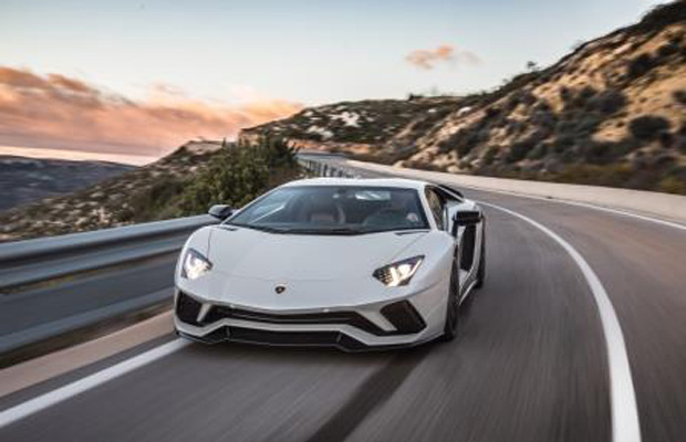 The-Lamborghini-Aventador-S-has-arrived-in-South-Africa_istock