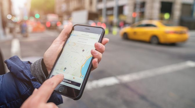 Uber vs Taxify: Which Taxi Service Is Better_istock