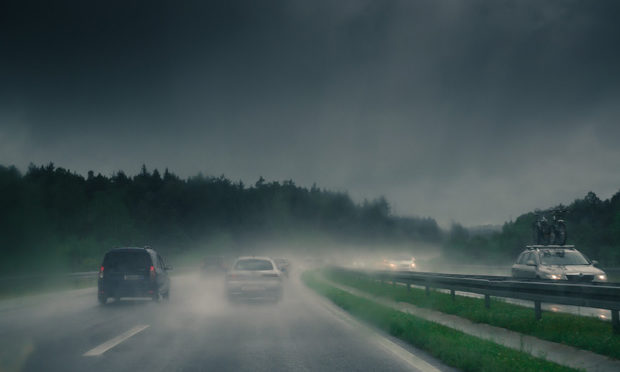 WARNING-to-Cape-Town-motorists-driving-through-stormy-weather_istock