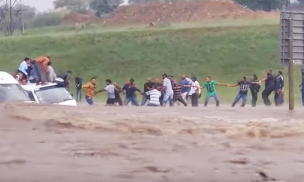 watch-devastating-footage-jhb-floods