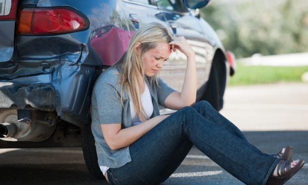 What to do after surviving a car crash_istock