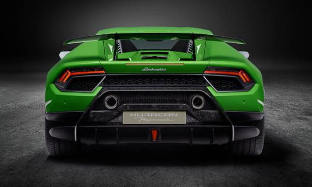 a-look-at-Lamborghinis-advanced-technology
