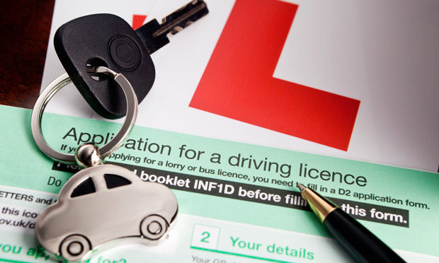 looking-to-get-driving-licence_istock