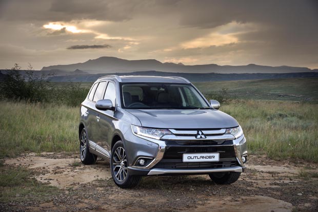 Mitsubishi Outlander Most affordable 3row vehicle of 2017